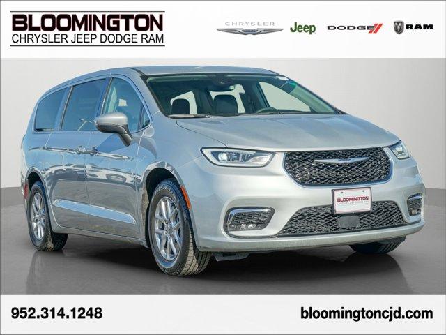 used 2023 Chrysler Pacifica car, priced at $25,491