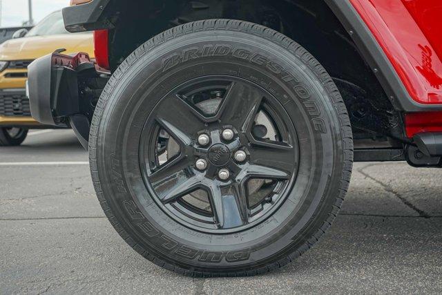 used 2021 Jeep Gladiator car, priced at $32,791
