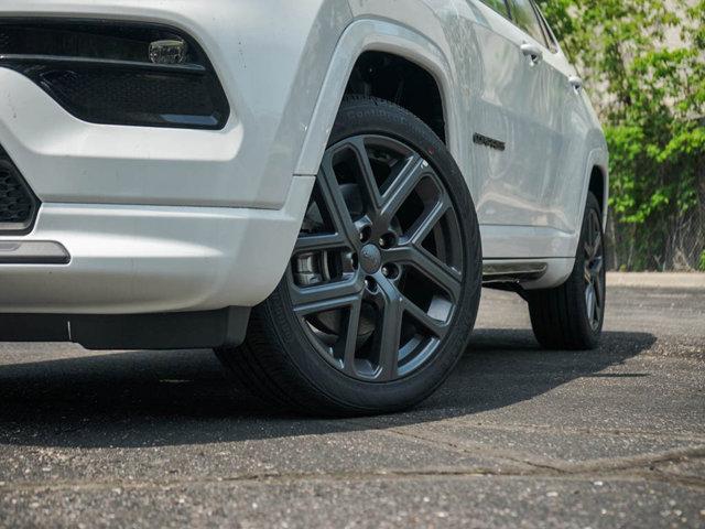 new 2024 Jeep Compass car, priced at $32,995