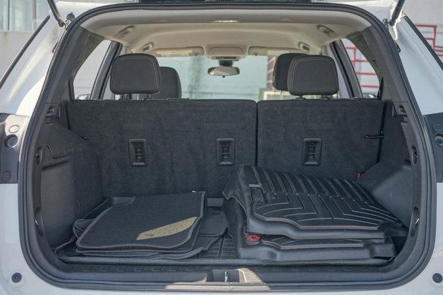 used 2021 Chevrolet Equinox car, priced at $18,000