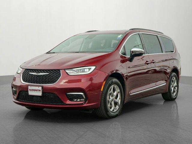 used 2023 Chrysler Pacifica car, priced at $41,591