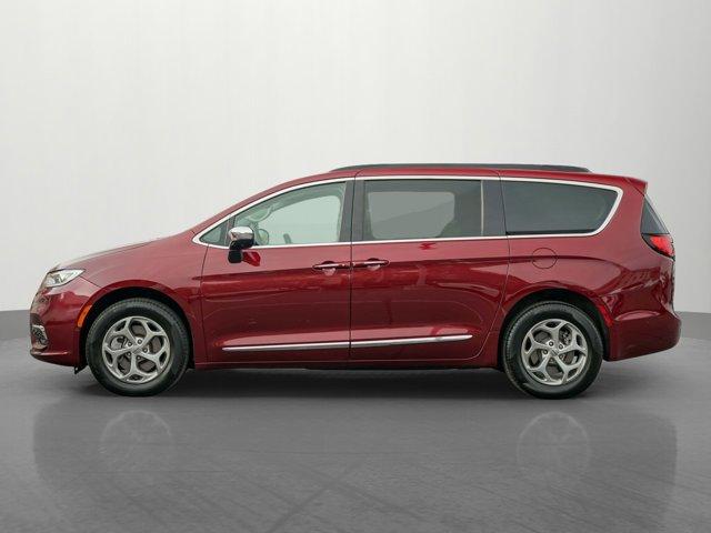 used 2023 Chrysler Pacifica car, priced at $41,591