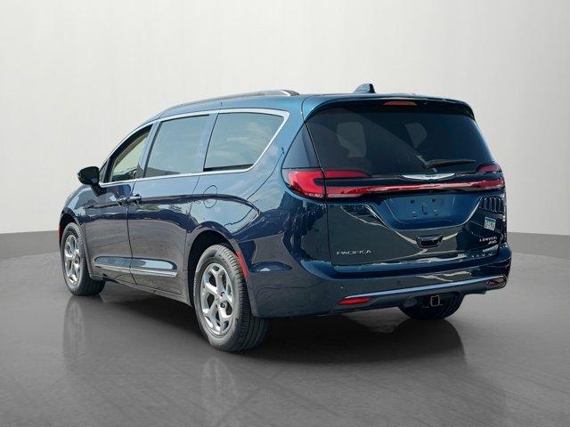 used 2023 Chrysler Pacifica car, priced at $41,991