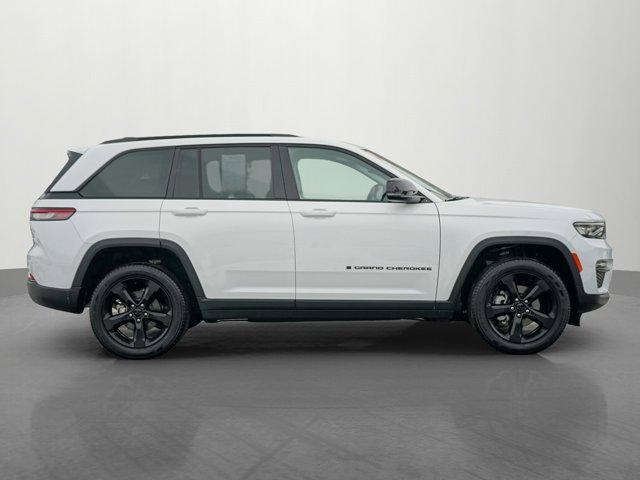 used 2023 Jeep Grand Cherokee car, priced at $36,791