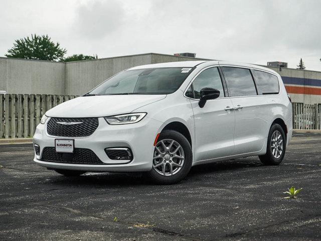 new 2025 Chrysler Pacifica car, priced at $39,995
