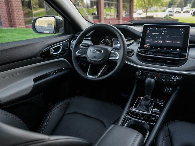 new 2025 Jeep Compass car, priced at $35,918