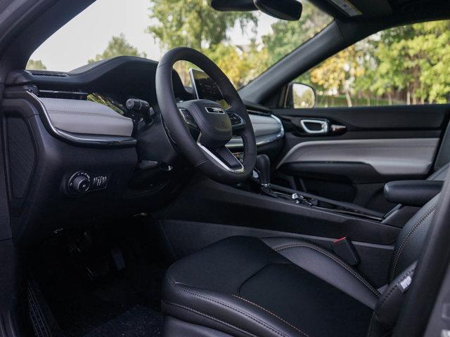new 2025 Jeep Compass car, priced at $35,918