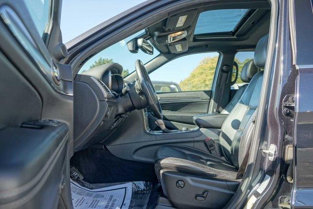 used 2016 Jeep Grand Cherokee car, priced at $13,491