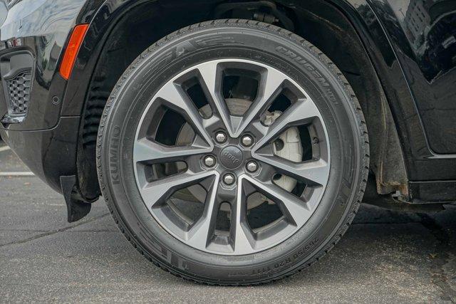 used 2023 Jeep Grand Cherokee car, priced at $40,000