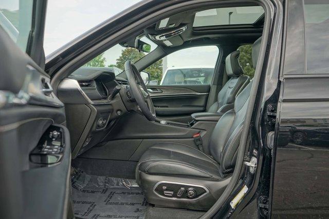 used 2023 Jeep Grand Cherokee car, priced at $40,000