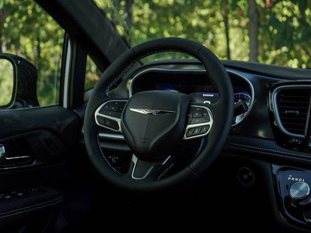 new 2026 Chrysler Pacifica car, priced at $41,245