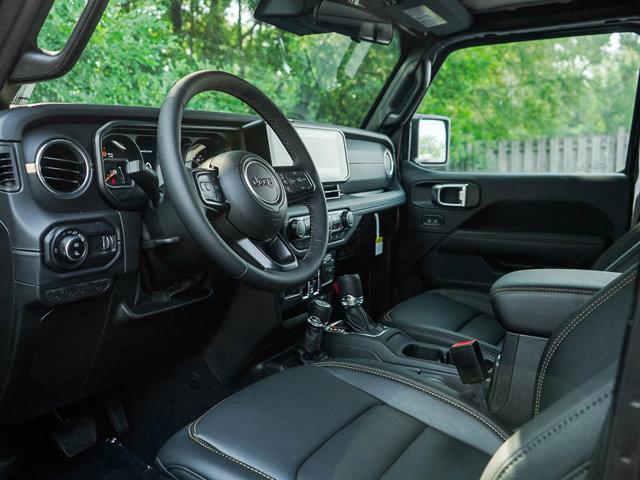 new 2025 Jeep Gladiator car, priced at $44,995