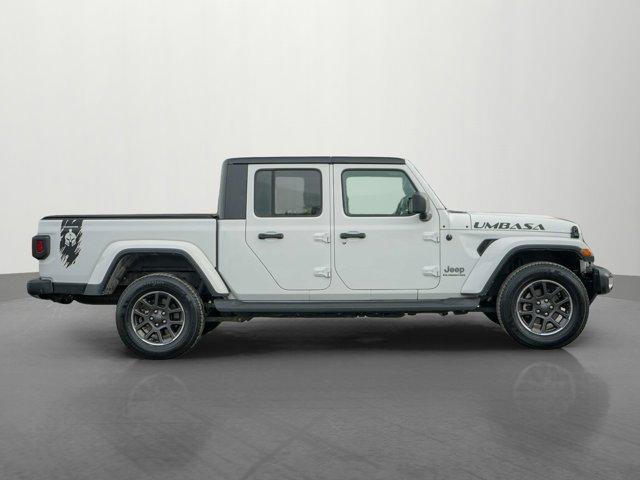 used 2021 Jeep Gladiator car, priced at $34,991