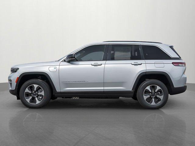new 2025 Jeep Grand Cherokee car, priced at $56,141