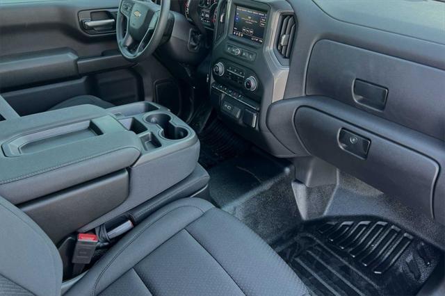 new 2024 Chevrolet Silverado 1500 car, priced at $42,415