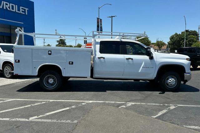 new 2024 Chevrolet Silverado 3500 car, priced at $71,648