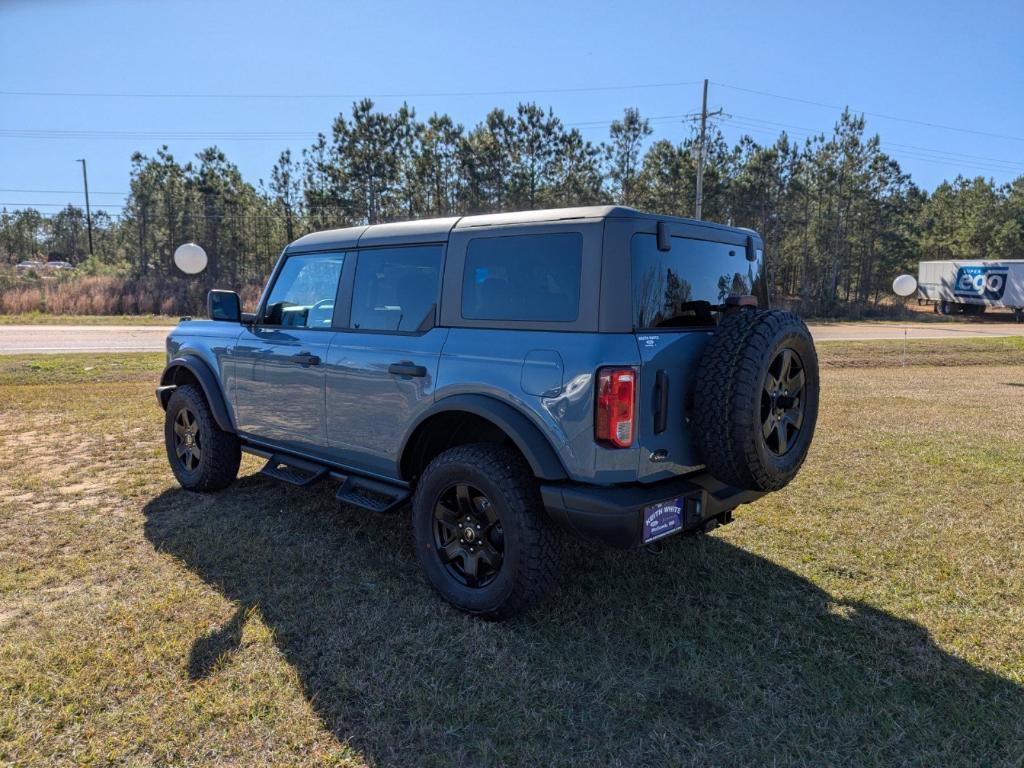 new 2024 Ford Bronco car, priced at $51,550