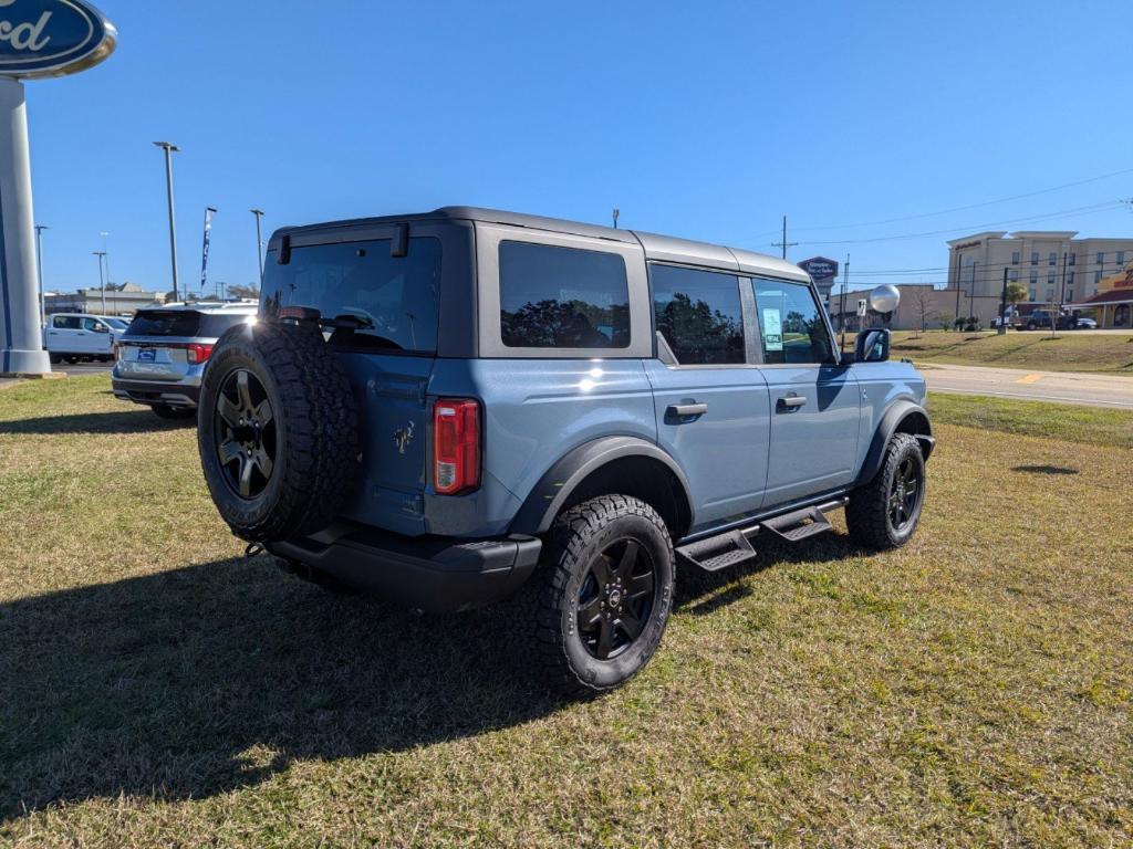 new 2024 Ford Bronco car, priced at $51,550