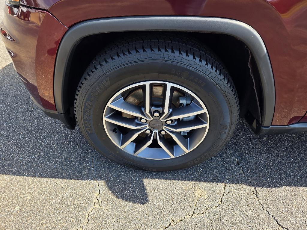 used 2022 Jeep Grand Cherokee WK car, priced at $27,936