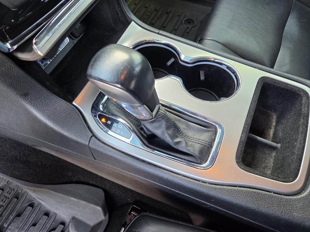 used 2022 Jeep Grand Cherokee WK car, priced at $27,936
