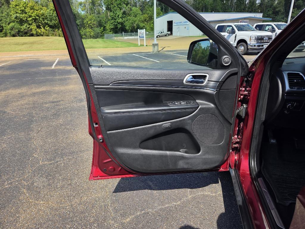 used 2022 Jeep Grand Cherokee WK car, priced at $27,936