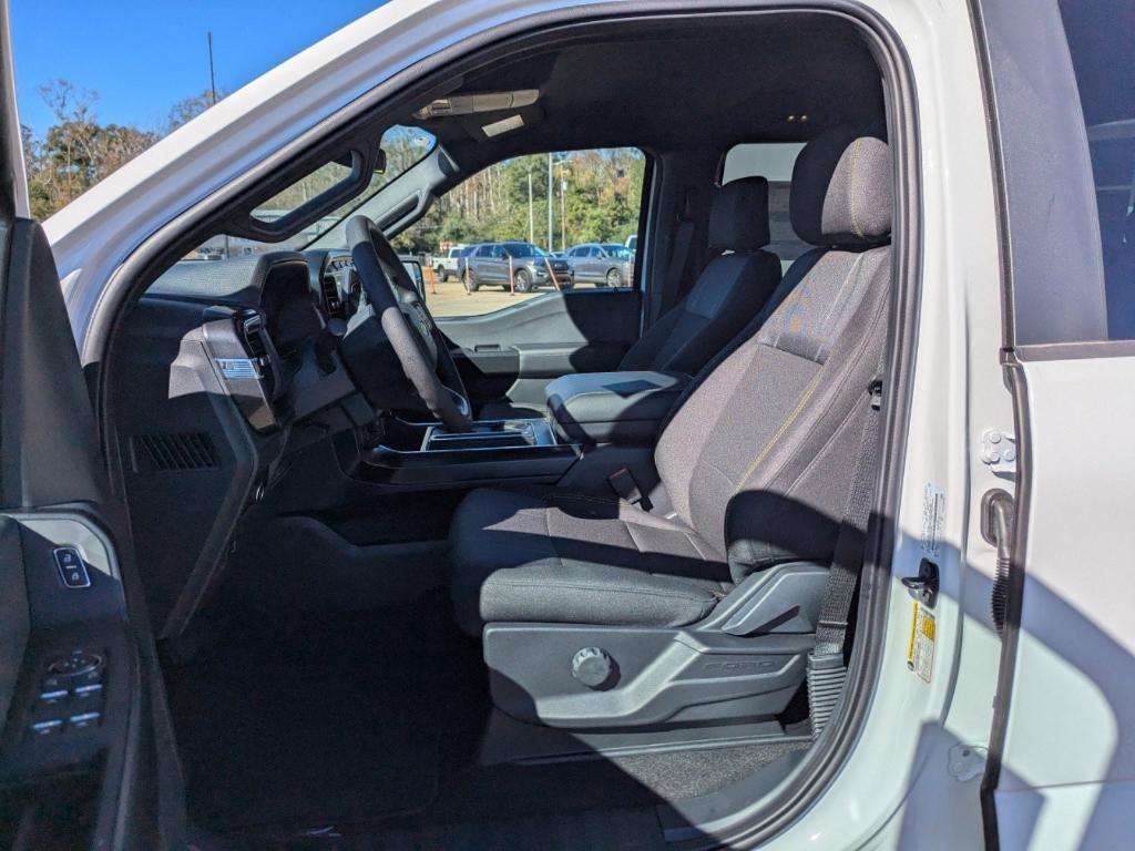 new 2024 Ford F-150 car, priced at $49,650