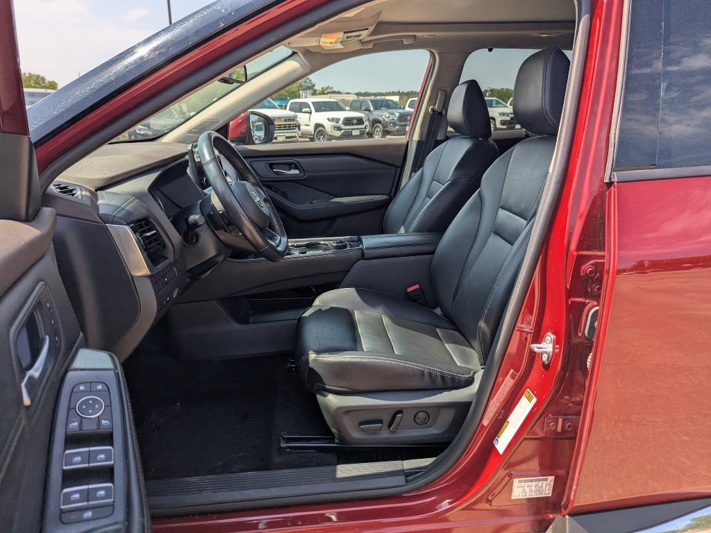 used 2023 Nissan Rogue car, priced at $27,697