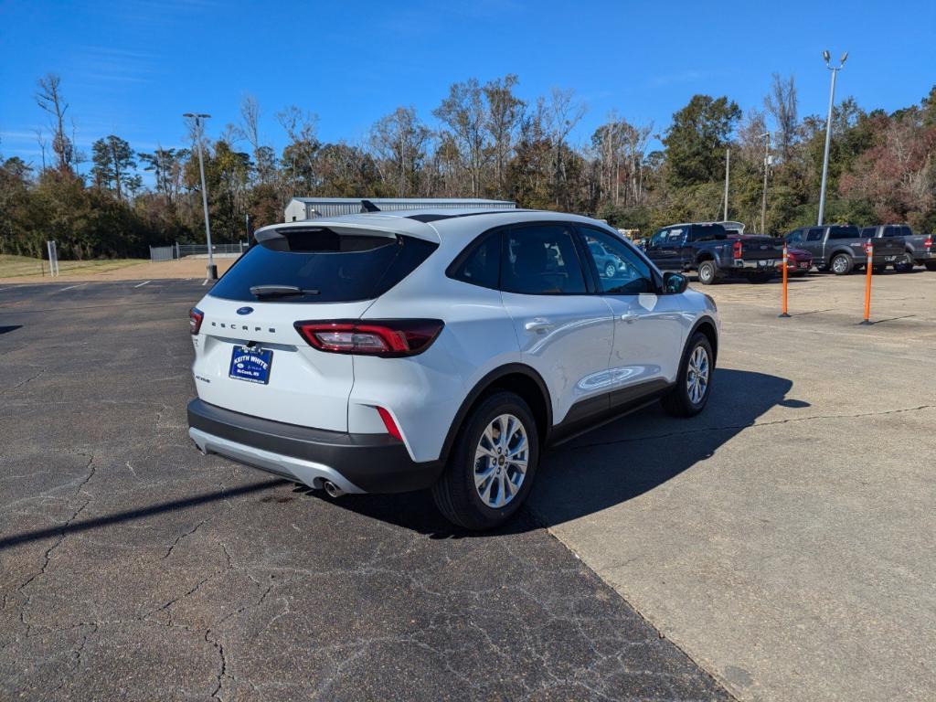 new 2025 Ford Escape car, priced at $29,150