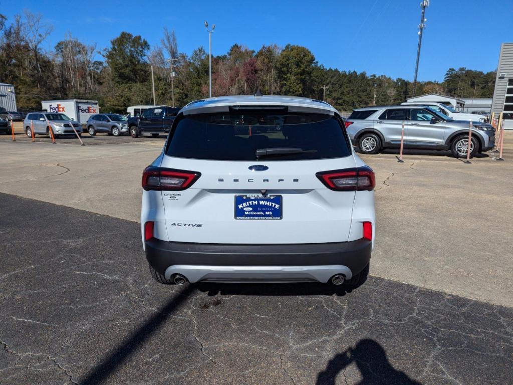 new 2025 Ford Escape car, priced at $29,150