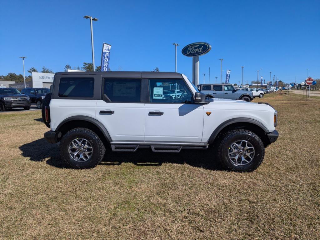 new 2024 Ford Bronco car, priced at $64,285