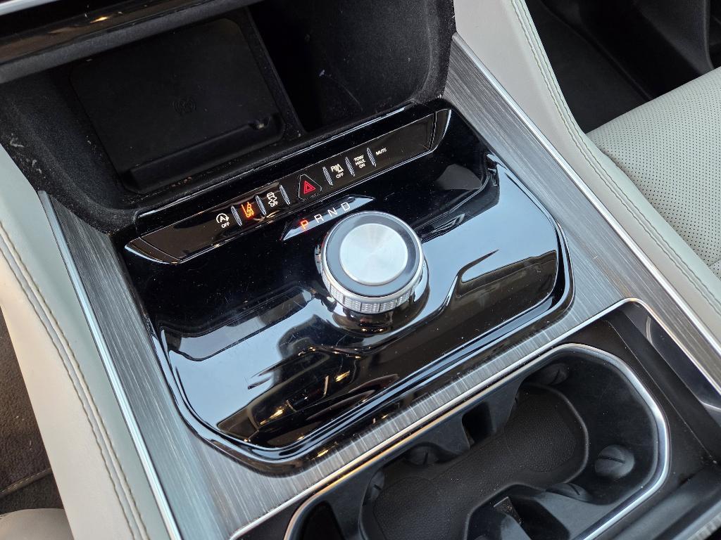 used 2024 Jeep Wagoneer L car, priced at $46,894