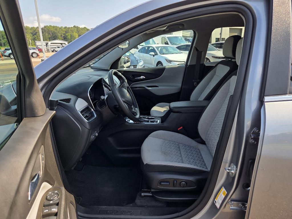 used 2023 Chevrolet Equinox car, priced at $19,961