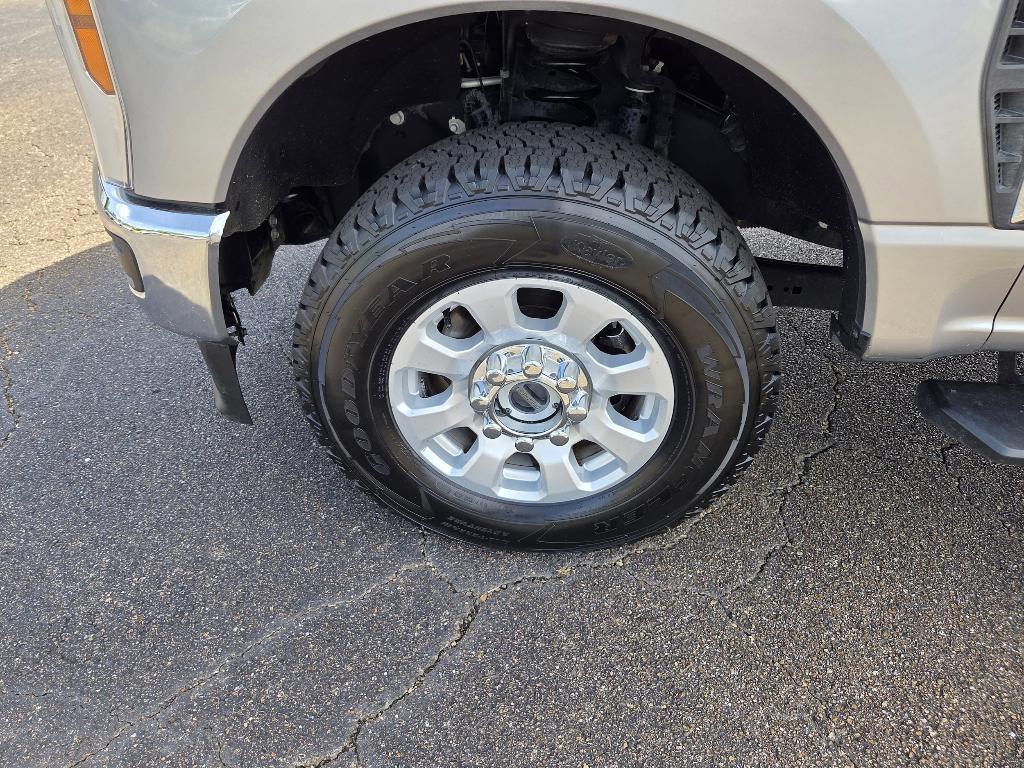 used 2024 Ford F-250 car, priced at $59,699