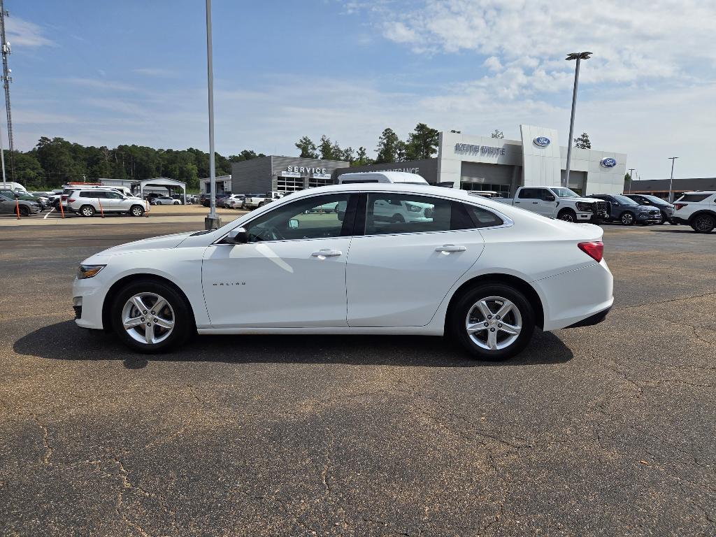used 2024 Chevrolet Malibu car, priced at $24,255