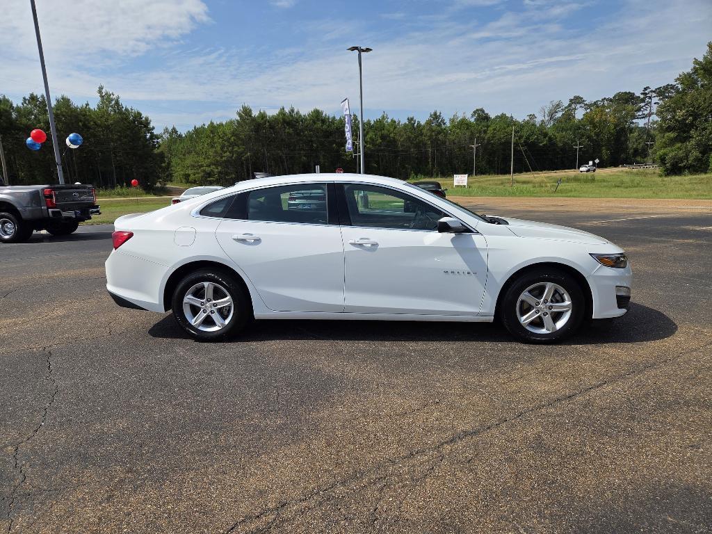 used 2024 Chevrolet Malibu car, priced at $24,255