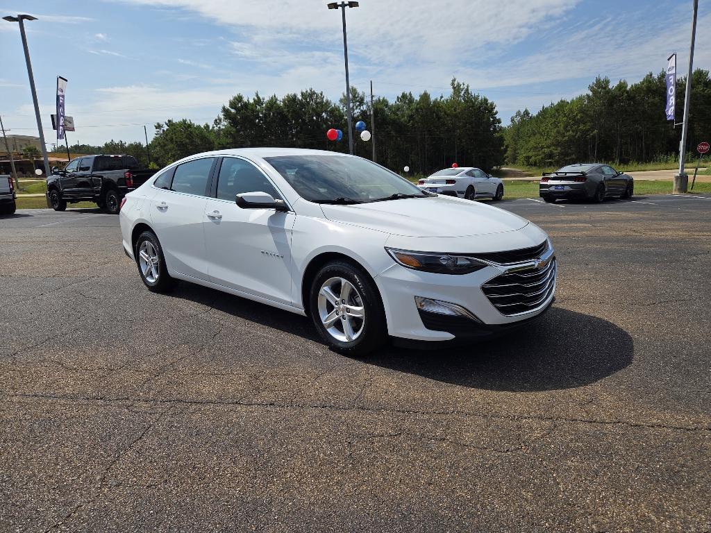 used 2024 Chevrolet Malibu car, priced at $24,255