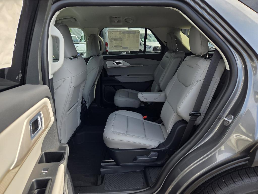 new 2025 Ford Explorer car, priced at $44,780