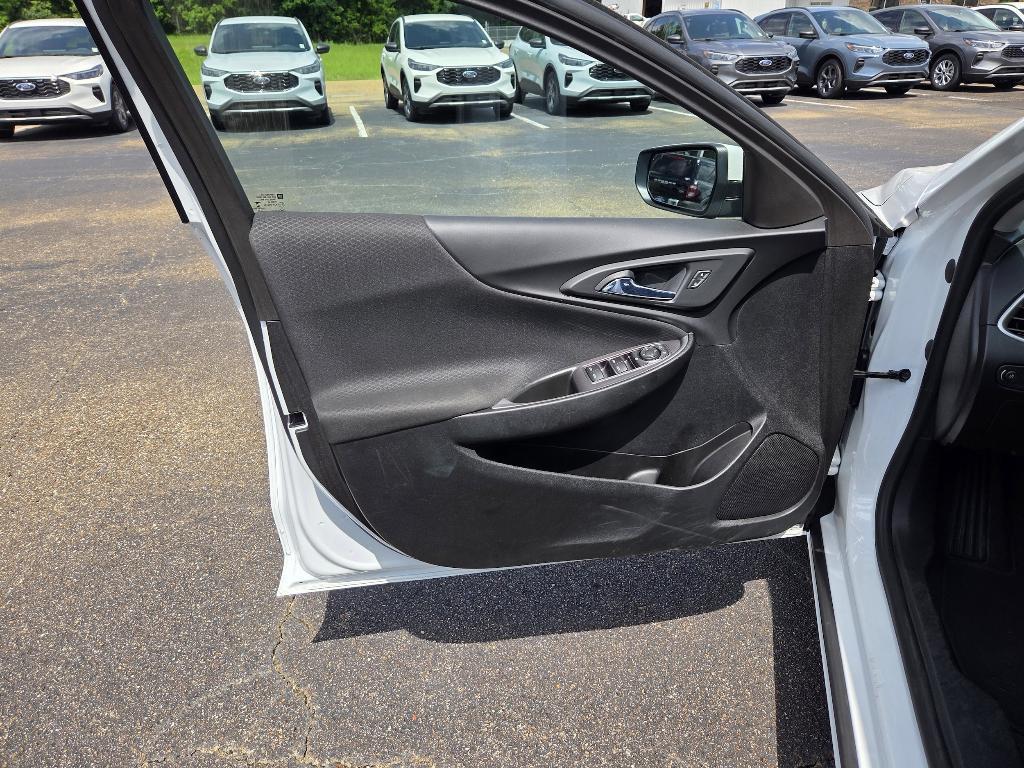 used 2022 Chevrolet Malibu car, priced at $20,728