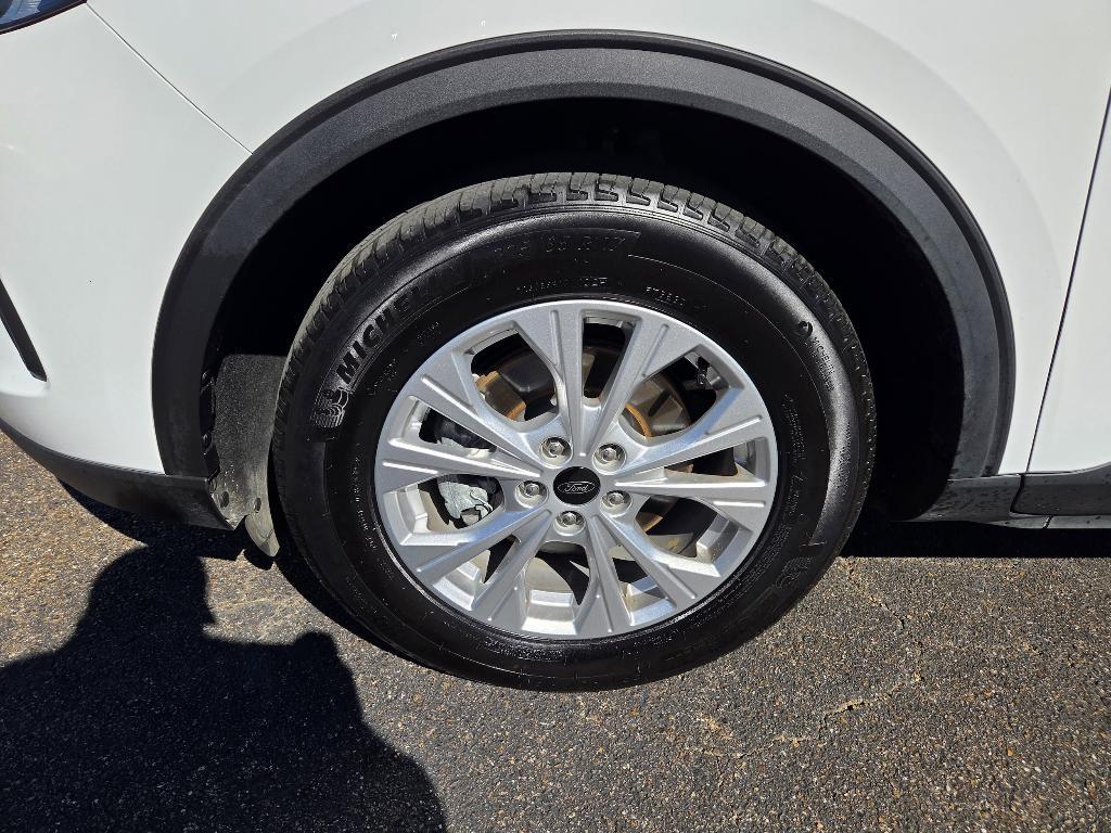 used 2024 Ford Escape car, priced at $22,994