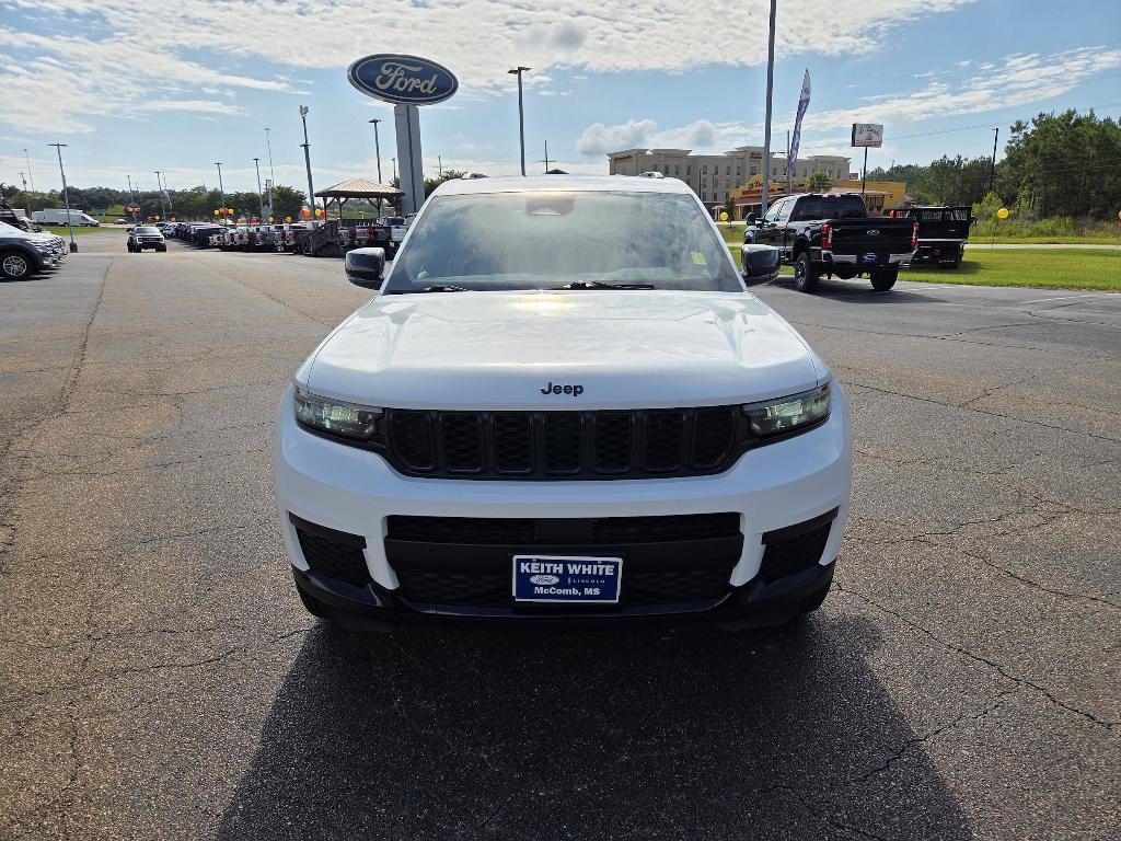 used 2024 Jeep Grand Cherokee L car, priced at $33,500