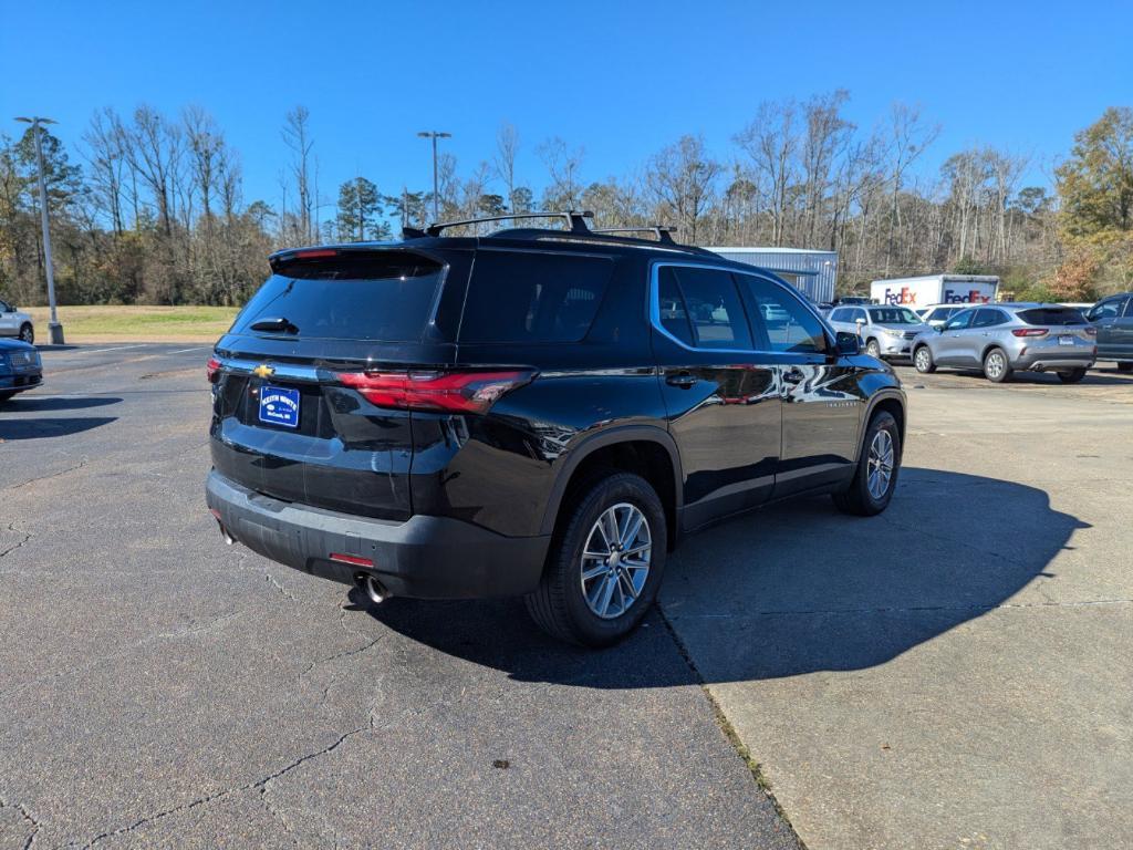 used 2023 Chevrolet Traverse car, priced at $27,478