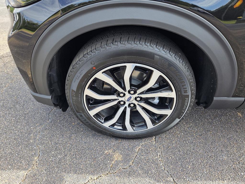new 2025 Ford Explorer car, priced at $46,765