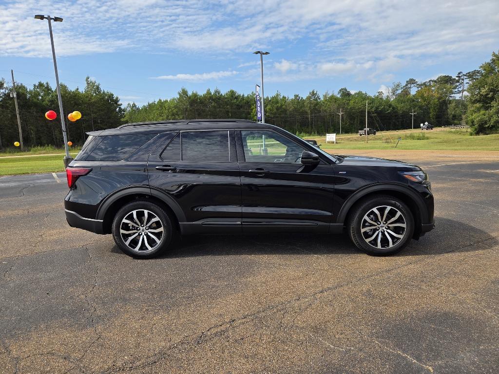 new 2025 Ford Explorer car, priced at $46,765