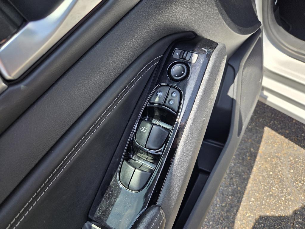 used 2023 Nissan Altima car, priced at $25,262
