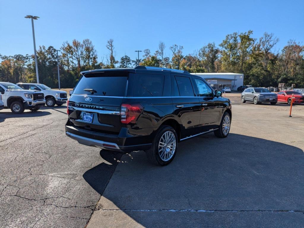 new 2024 Ford Expedition car, priced at $68,537