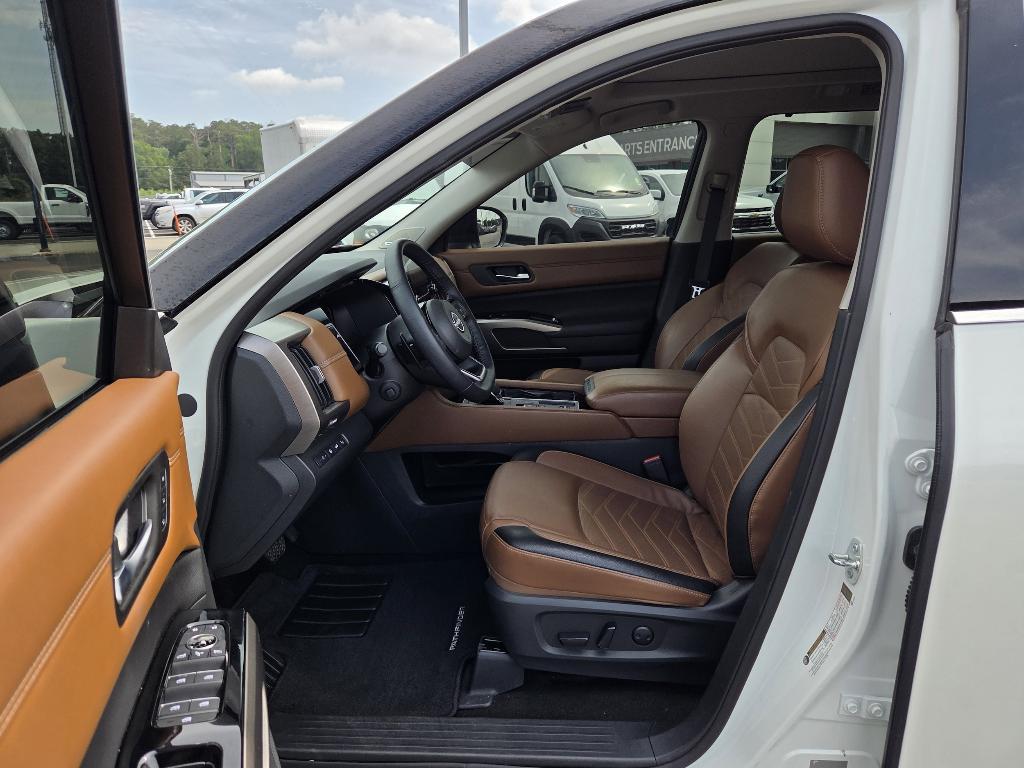 used 2024 Nissan Pathfinder car, priced at $42,384