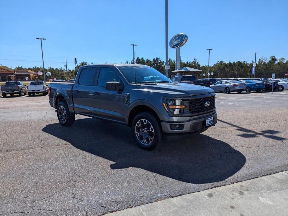 new 2024 Ford F-150 car, priced at $49,070