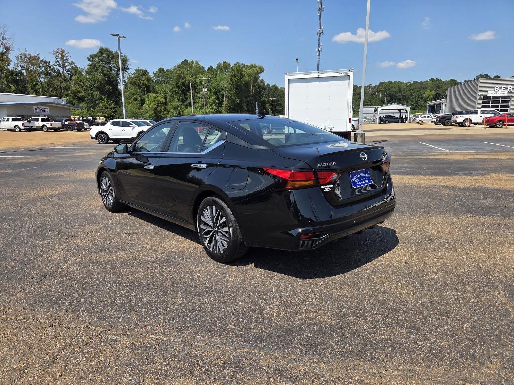 used 2024 Nissan Altima car, priced at $25,422