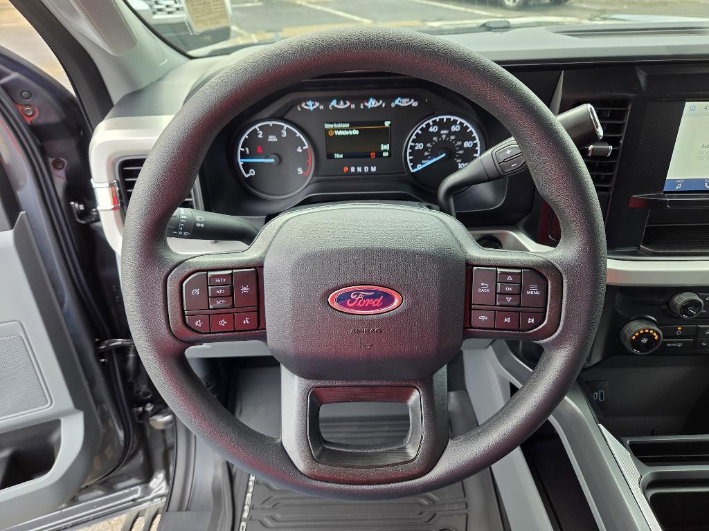 new 2025 Ford F-350 car, priced at $75,088