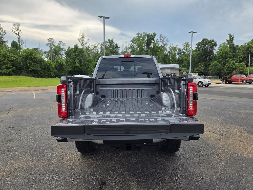 new 2025 Ford F-350 car, priced at $75,088